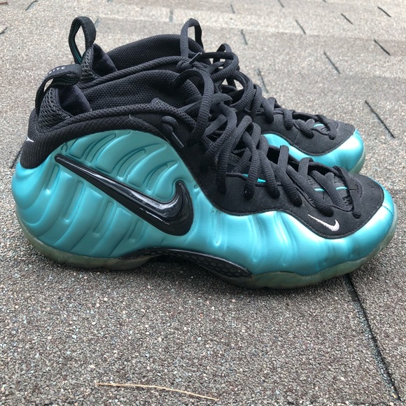 Nike Foamposite Electric Blue - Picture 4 of 5